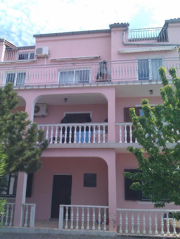 Roza Guest House Senj  Buitenkant foto