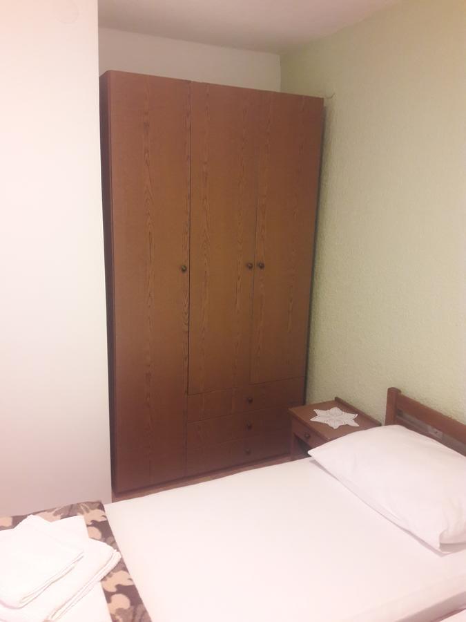 Roza Guest House Senj  Buitenkant foto