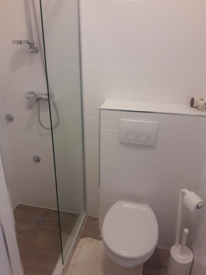 Roza Guest House Senj  Buitenkant foto